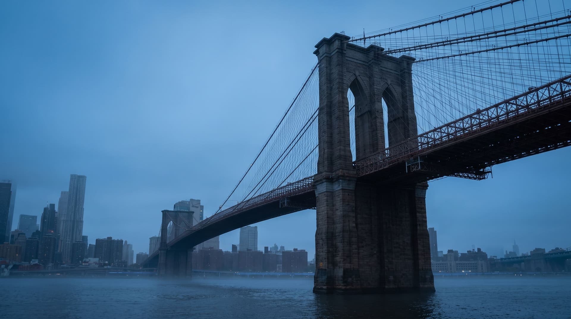 Brooklyn Bridge, New York, USA